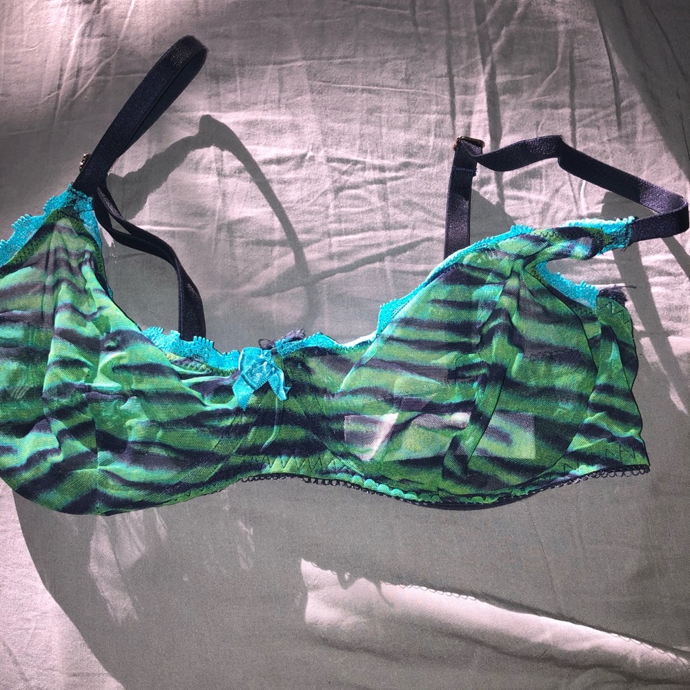 Unpadded Savage X Fenty Balconette Bra